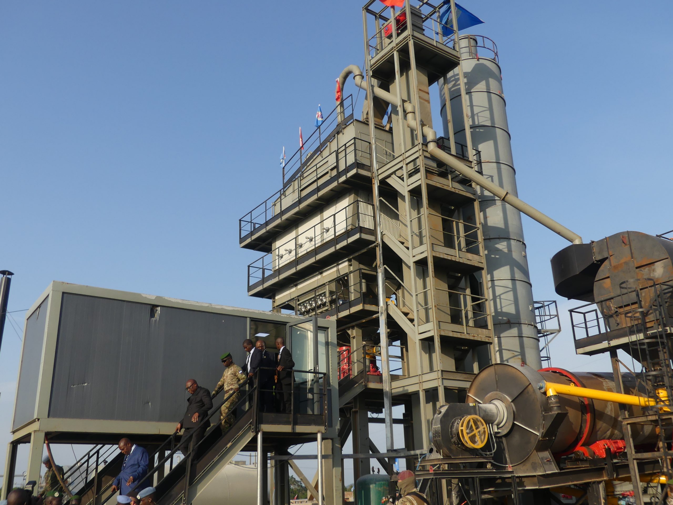 Centrafrique : la centrale d’enrobé du PK 24, inaugurée par F. A Touadéra