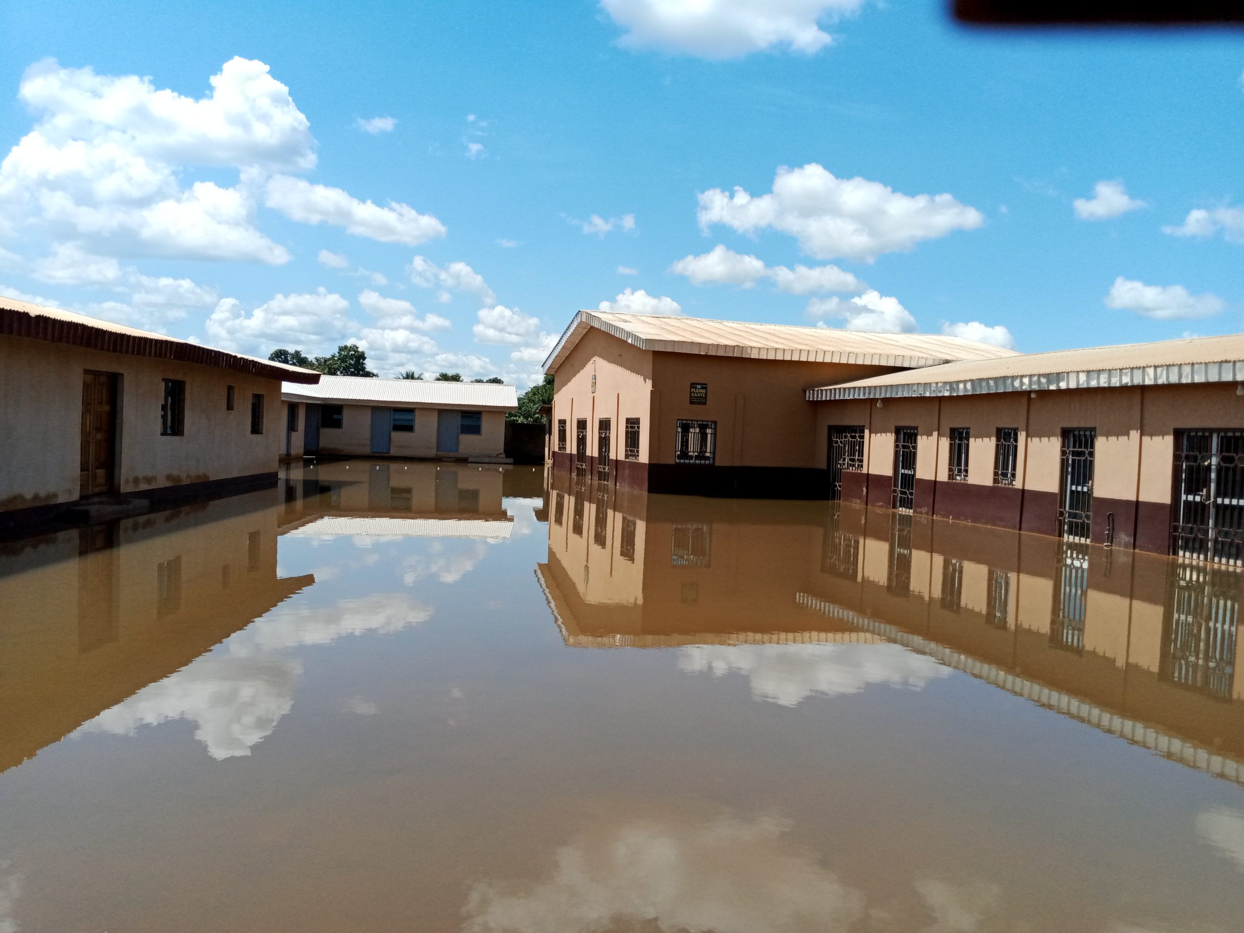 Centrafrique : plusieurs quartiers du Sud de Bangui inondés suite au débordement de l’Oubangui 