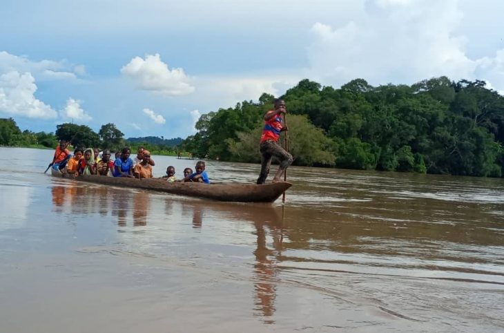 Centrafrique : la rivière Mambéré, un lieu de forte attraction pendant la saison sèche à Nola