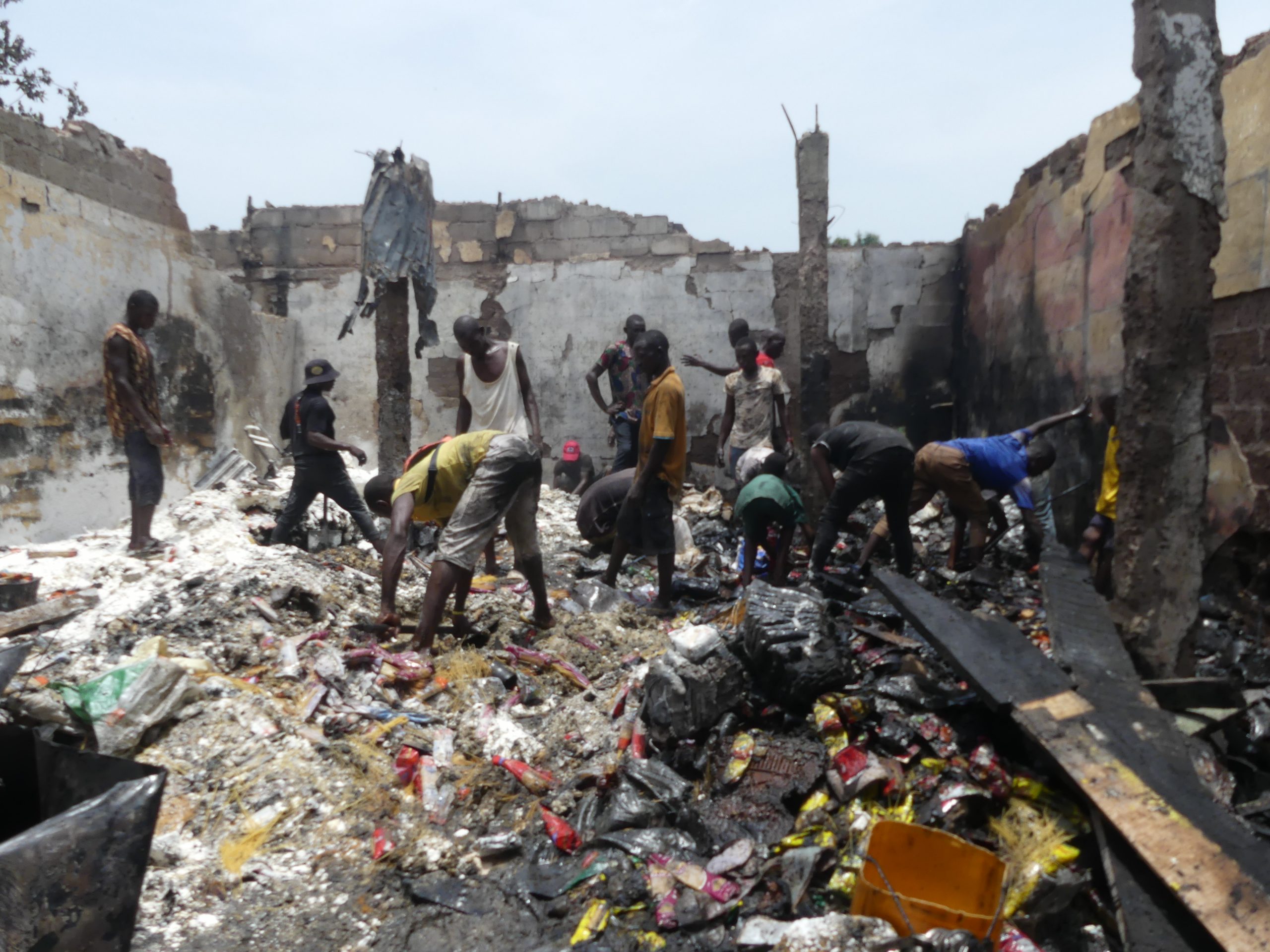 Bangui : un violent incendie ravage une dizaine de magasins au PK5 