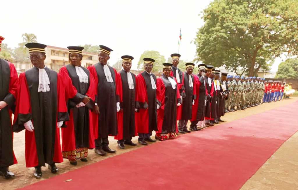 Centrafrique : prestation de serment des 11 membres du Conseil constitutionnel et d’un juge de la CPS