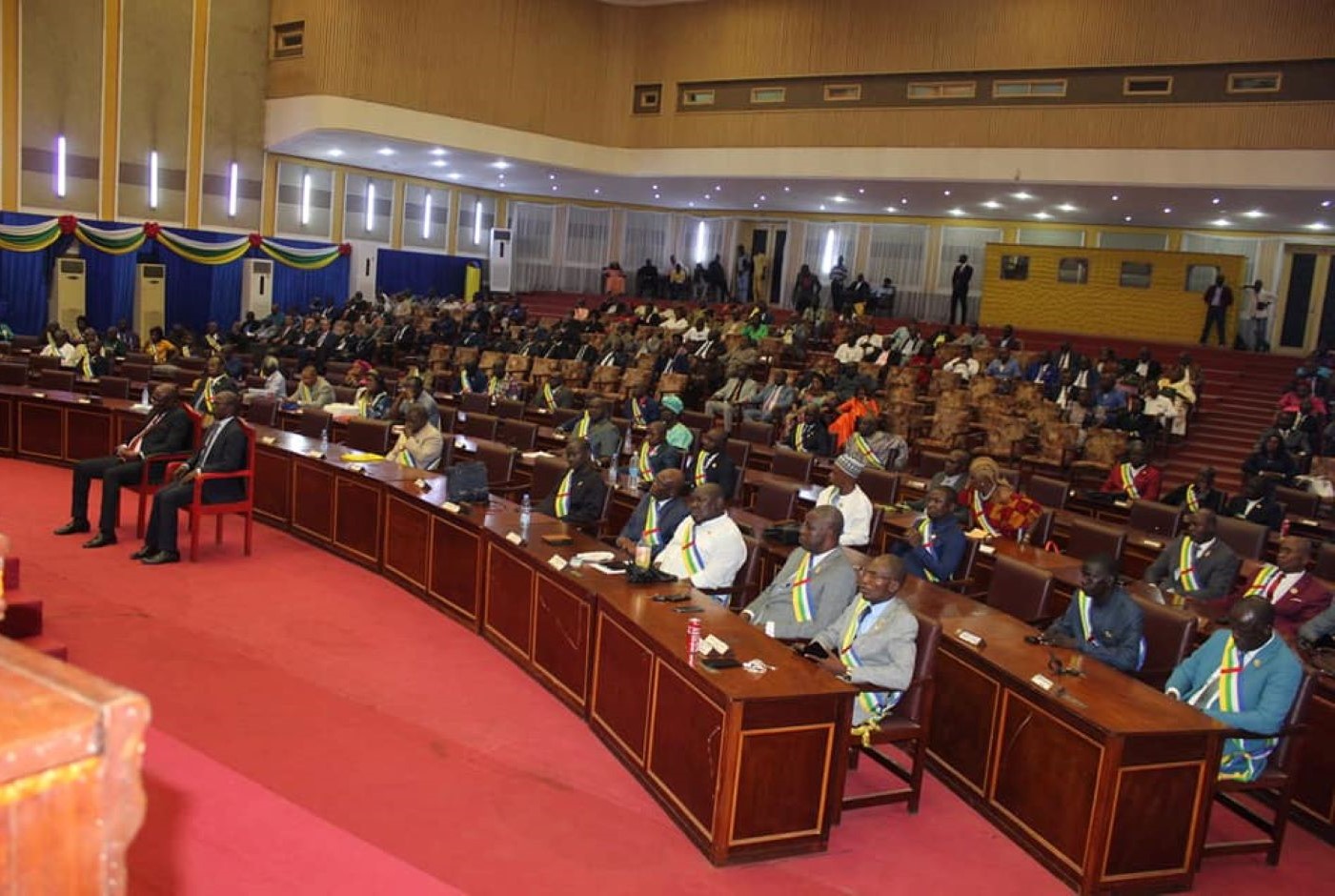 Clôture à Bangui de la 1ère session ordinaire de la Représentation nationale