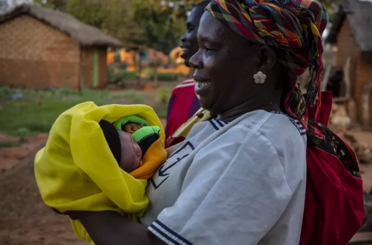 Santé : une quarantaine de matrones formées pour la prise en charge des accouchements à Mbaïki