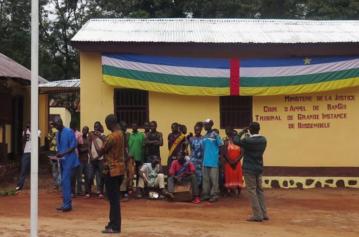 Bossembélé : les fonctionnaires régulièrement absents, à la recherche de salaire à Bangui