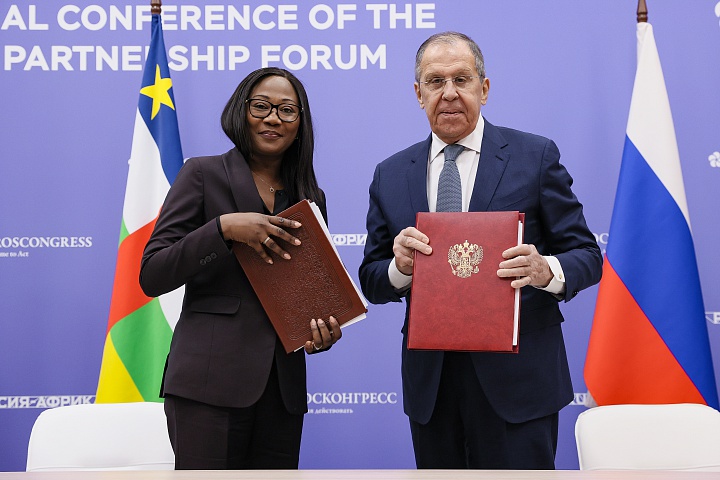 Diplomatie : Bangui et Moscou renforcent leur coopération bilatérale