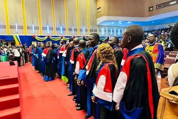 Centrafrique : de nouveaux médecins prêtent serment