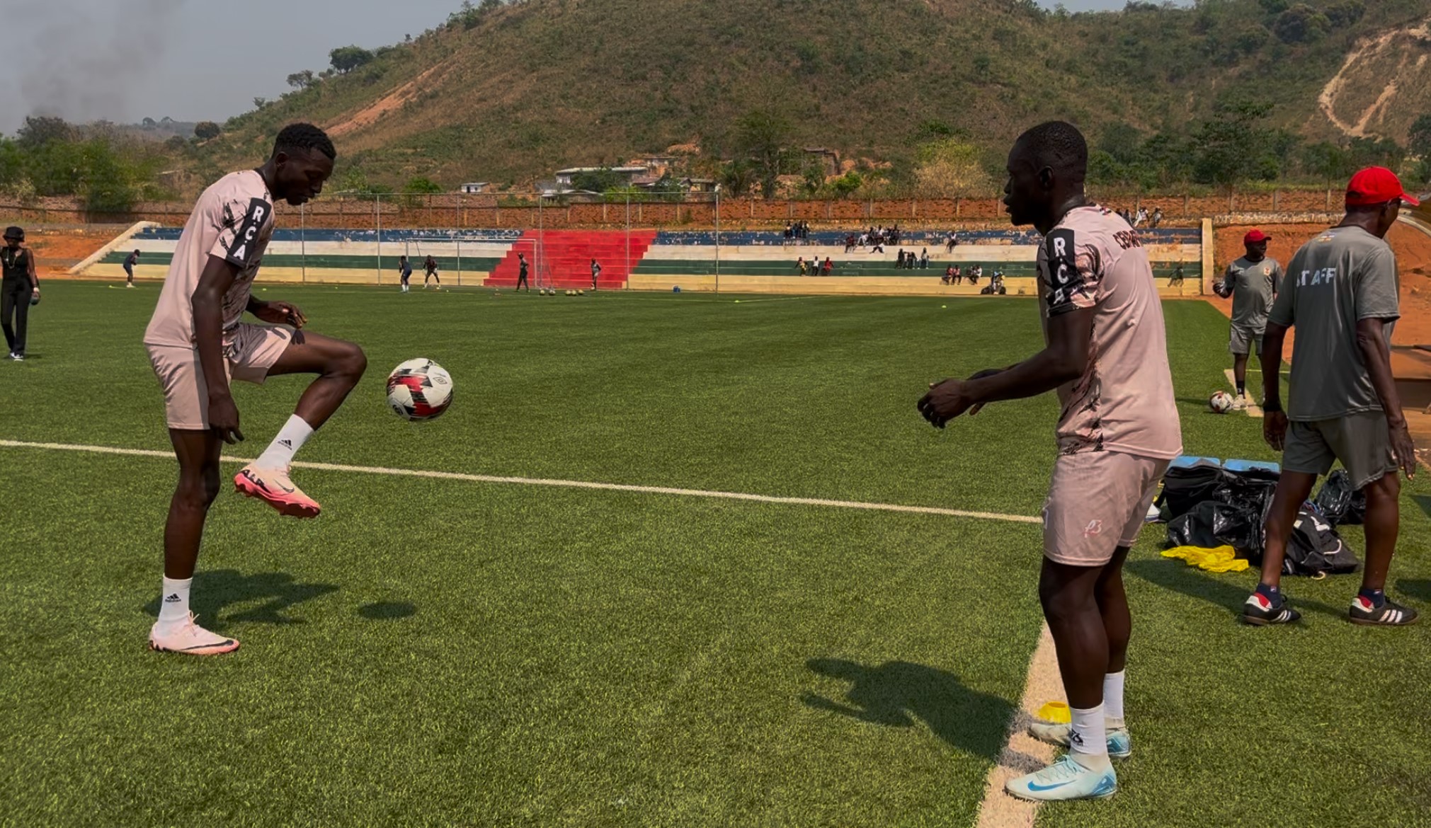 Foot : les Fauves reprennent les entraînements pour les éliminatoires du Mondial