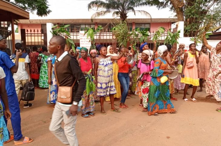 Bangui : manifestation après la fermeture du bloc opératoire de la traumatologie de l’hôpital communautaire
