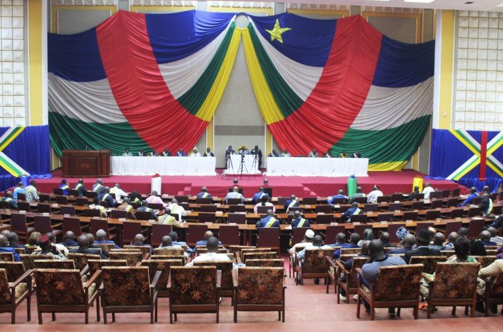 Centrafrique : hôpitaux, eau et électricité – report sine die de l’interpellation du gouvernement par l’Assemblée  