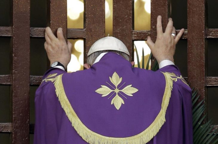 Vague de réactions en Centrafrique après la mort du pape François