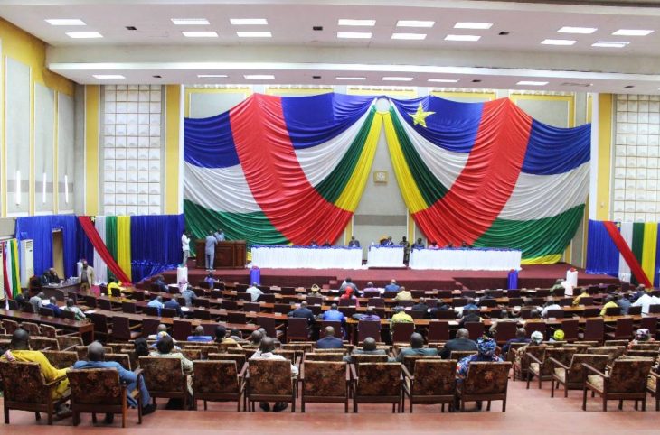 Restitution parlementaire : les députés face à leurs électeurs