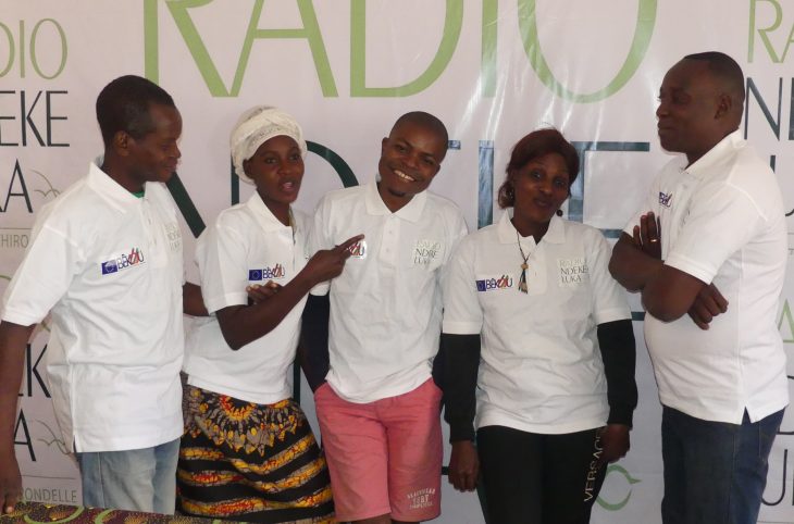 Linga théâtre : même les notables de Mama Mokonzi ignorent l’hygiène des mains  