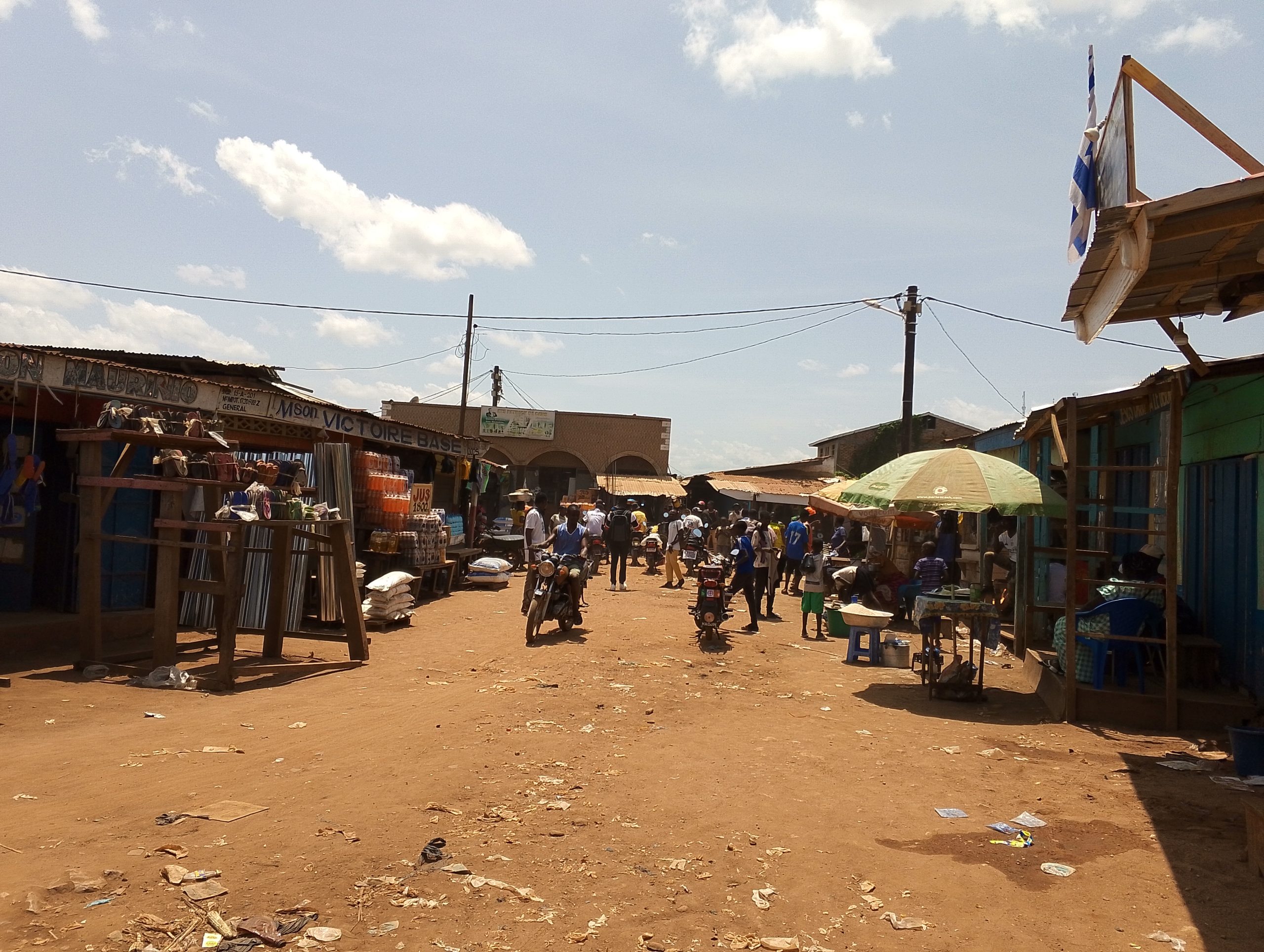 Centrafrique-RDC : commerce harmonieux entre les villes jumelles Bangui et Zongo