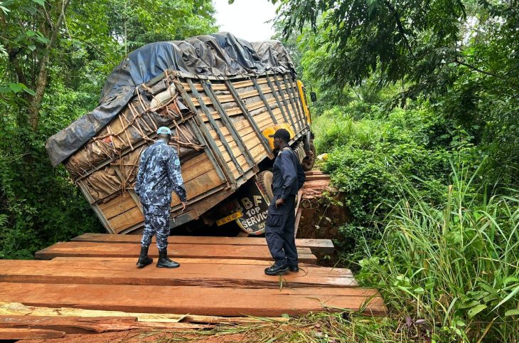 Route dégradée : le difficile trajet entre Mbaïki et Boda