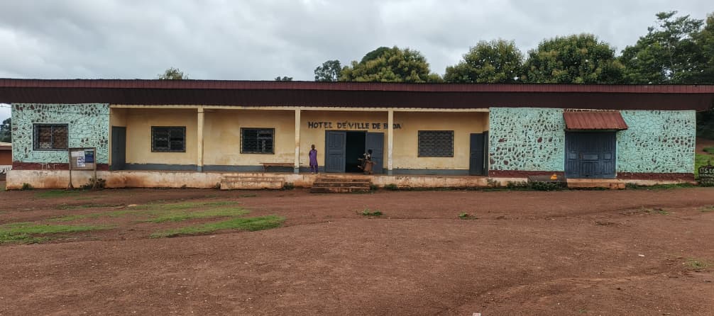 Centrafrique : bâtiments administratifs en ruines à Boda