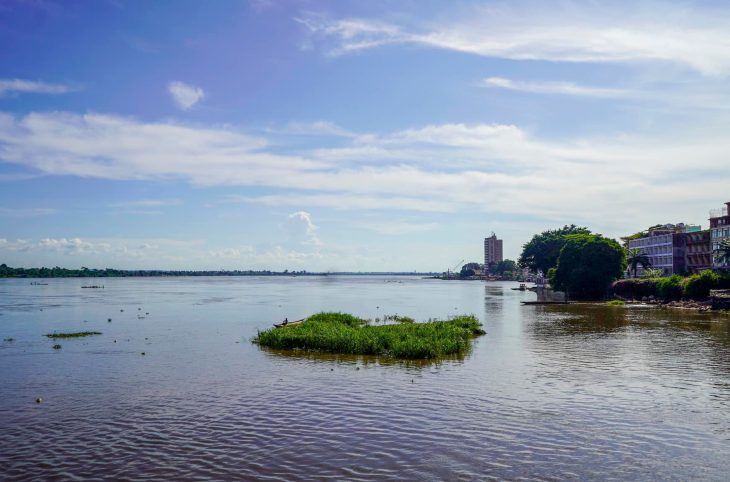Désenclavement : la Centrafrique lance un projet de dragage de la rivière Oubangui