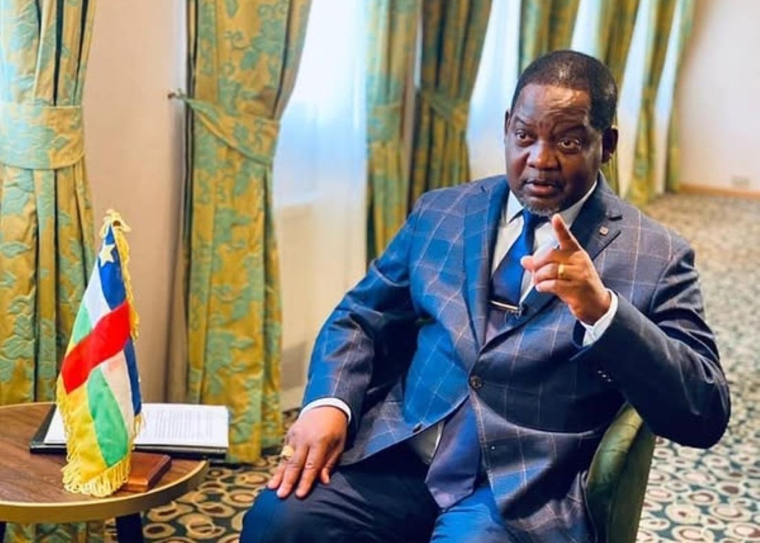 Politique : Firmin Ngrébada mécontent du nouveau découpage électoral