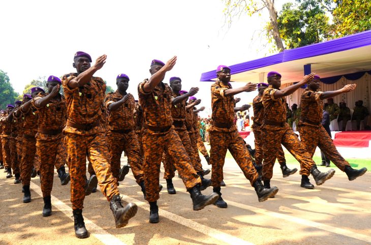 Près de 600 douaniers de la CEMAC achèvent une formation militaire de base à Bangui