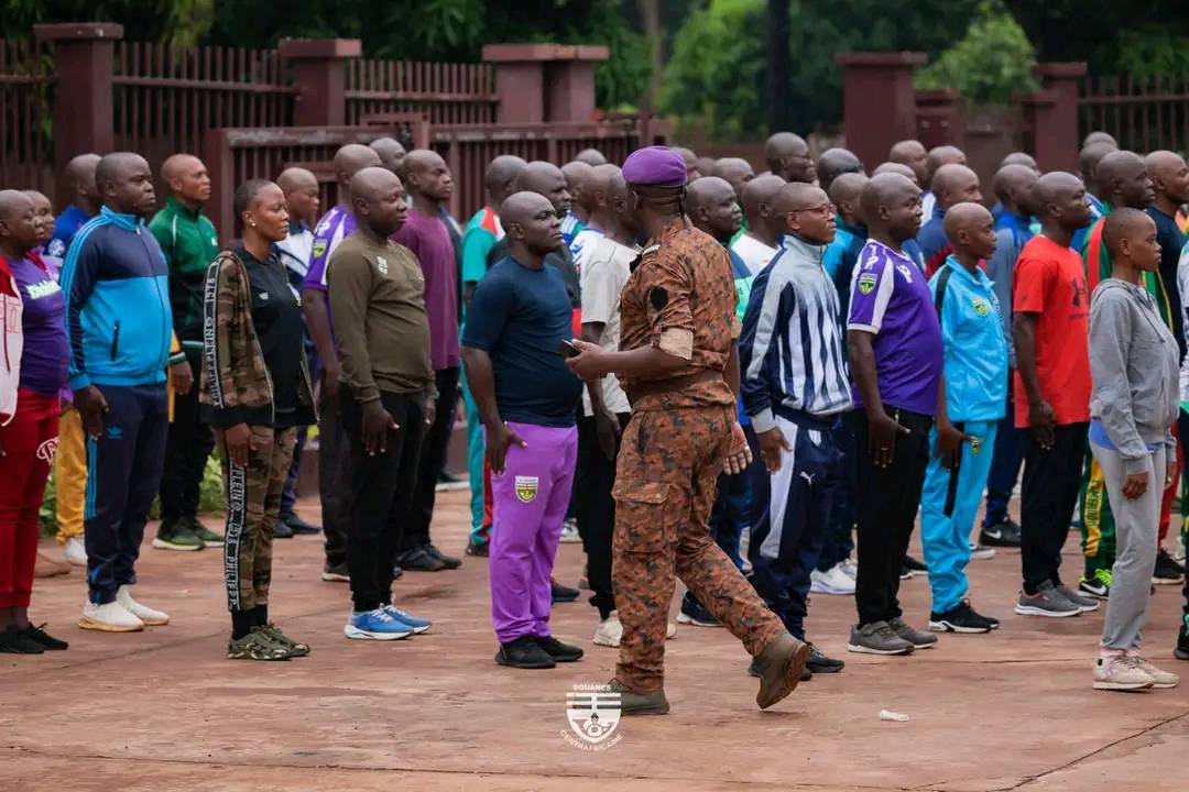 Des douaniers en rupture de rations alimentaires au camp Kassaï ? réaction