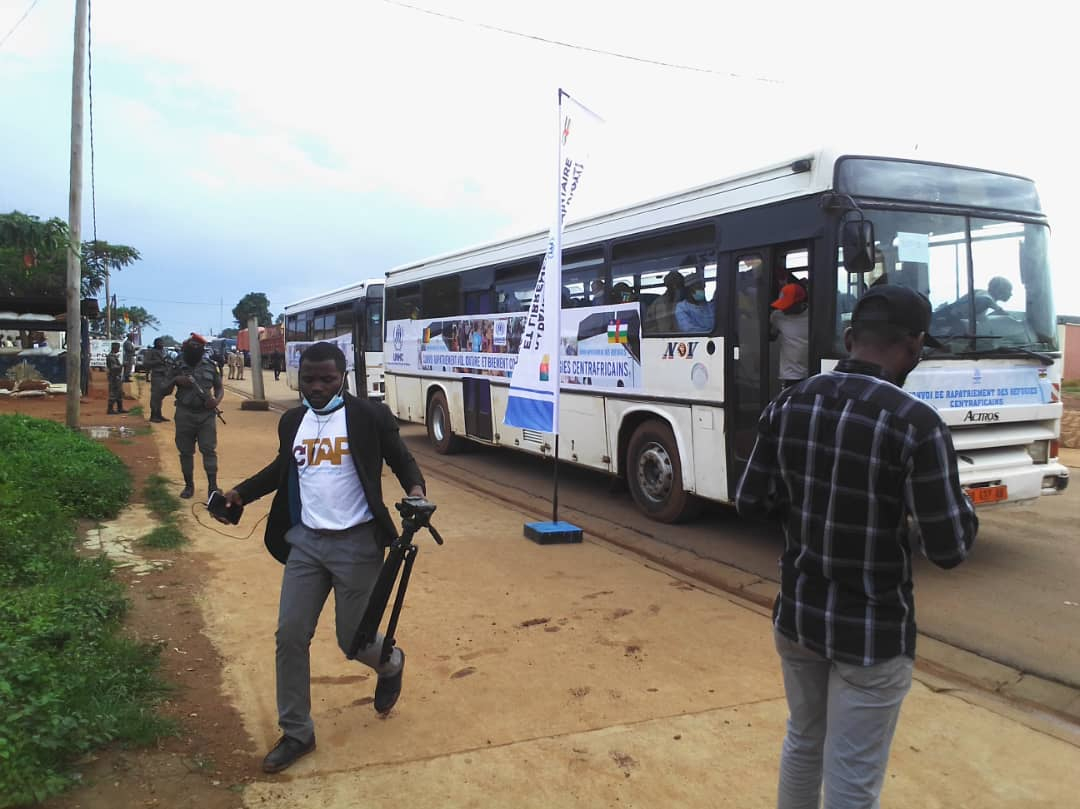 Des centaines de réfugiés centrafricains au Cameroun regagnent le pays