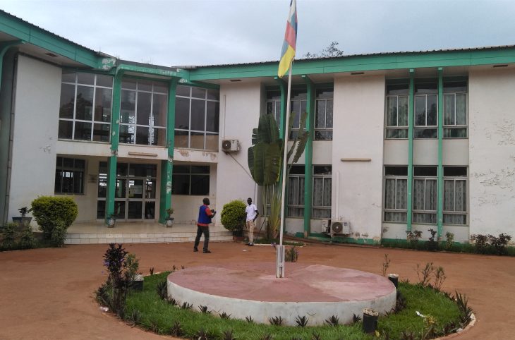 Paralysie à la mairie de Bimbo, frustration chez les usagers