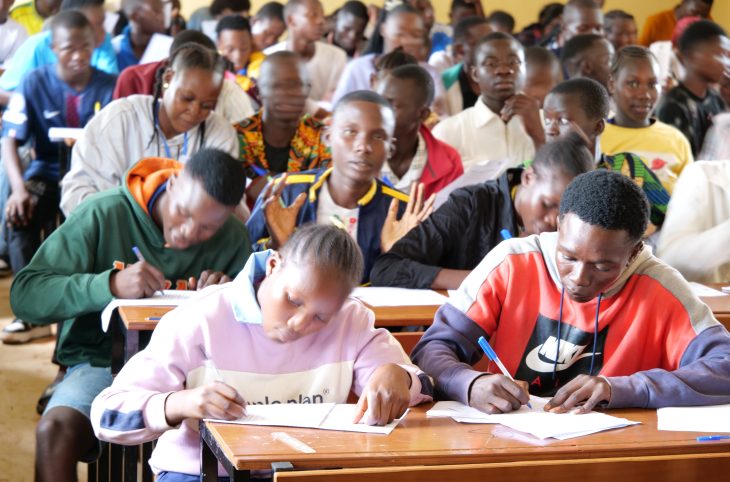 Education : lancement des épreuves écrites du Brevet des Collèges