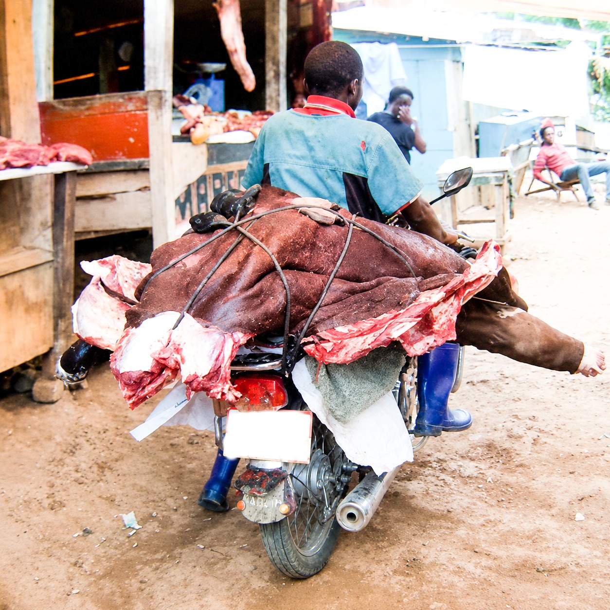 Centrafrique : le gouvernement interdit le transport de la viande de bœuf dans des moyens non adaptés