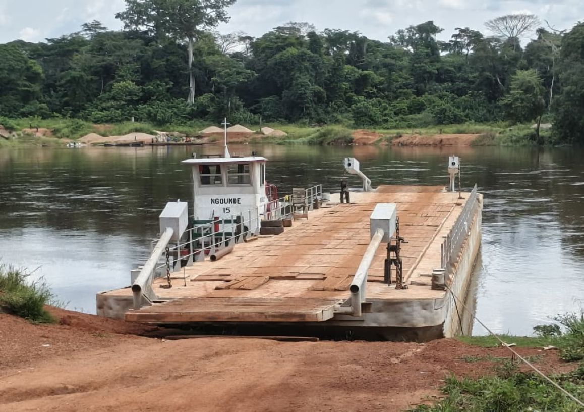 Centrafrique : reprise de la traversée par bac sur la Lobaye après des jours d’interruption