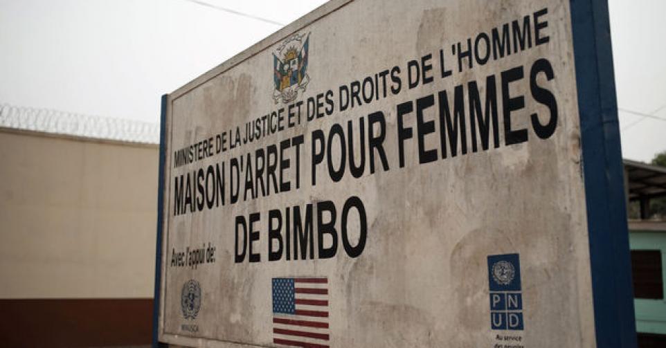 Bangui : la présence d’enfants à côté de leurs mères dans les prisons inquiète 