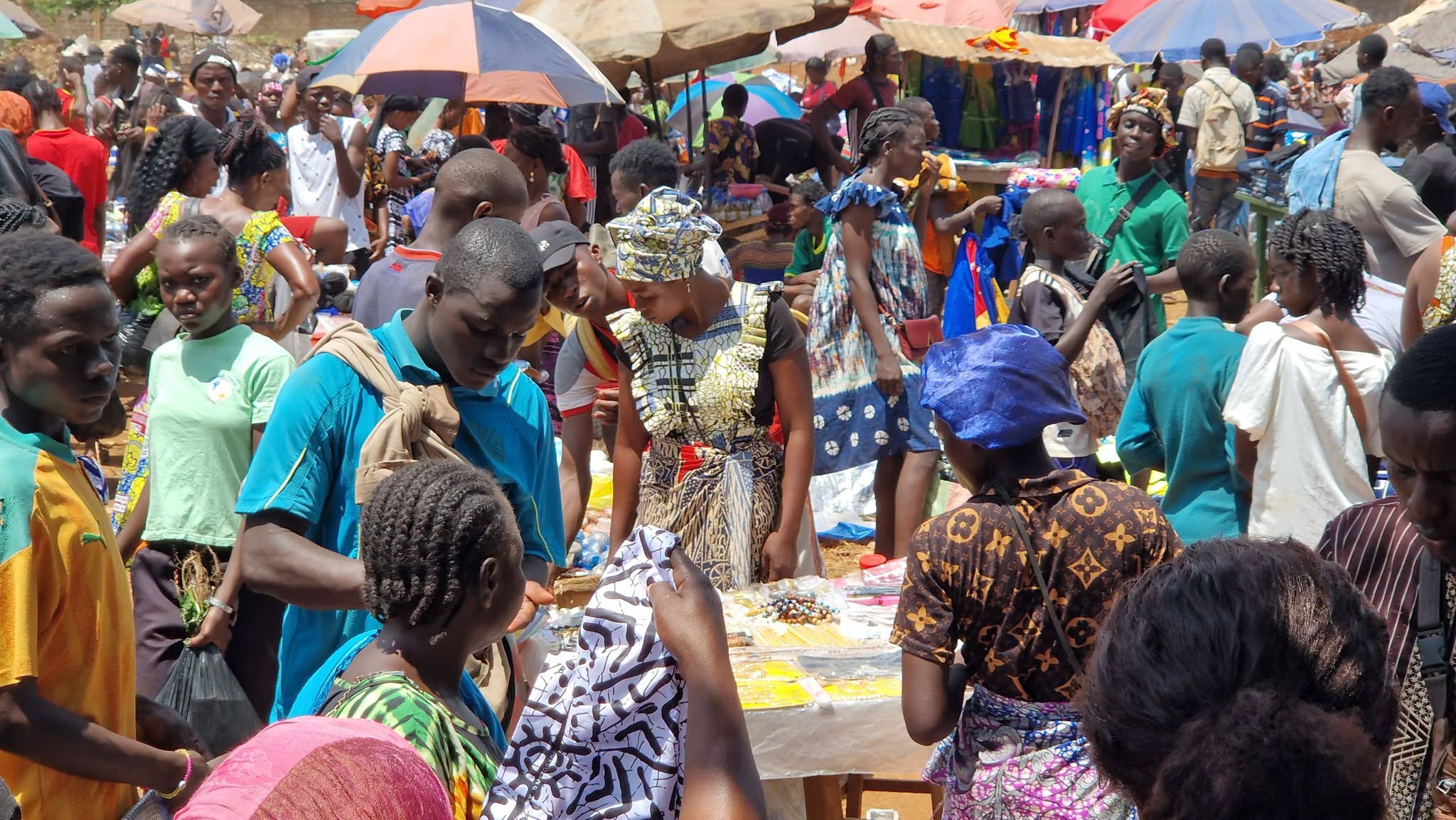 Bangui : un nouvel espace pour le marché de PK12, les commerçants réclament de meilleurs conditions d’hygiène