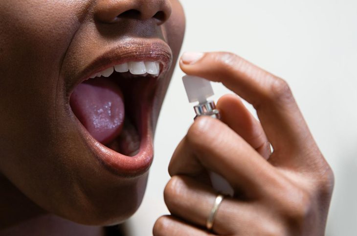Mauvaise haleine : peut-on s’en débarrasser pour de bon ?