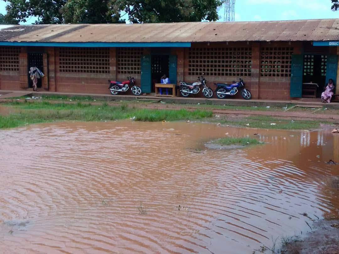 Education : certains établissements de Bangui encore paralysés deux jours après les inondations