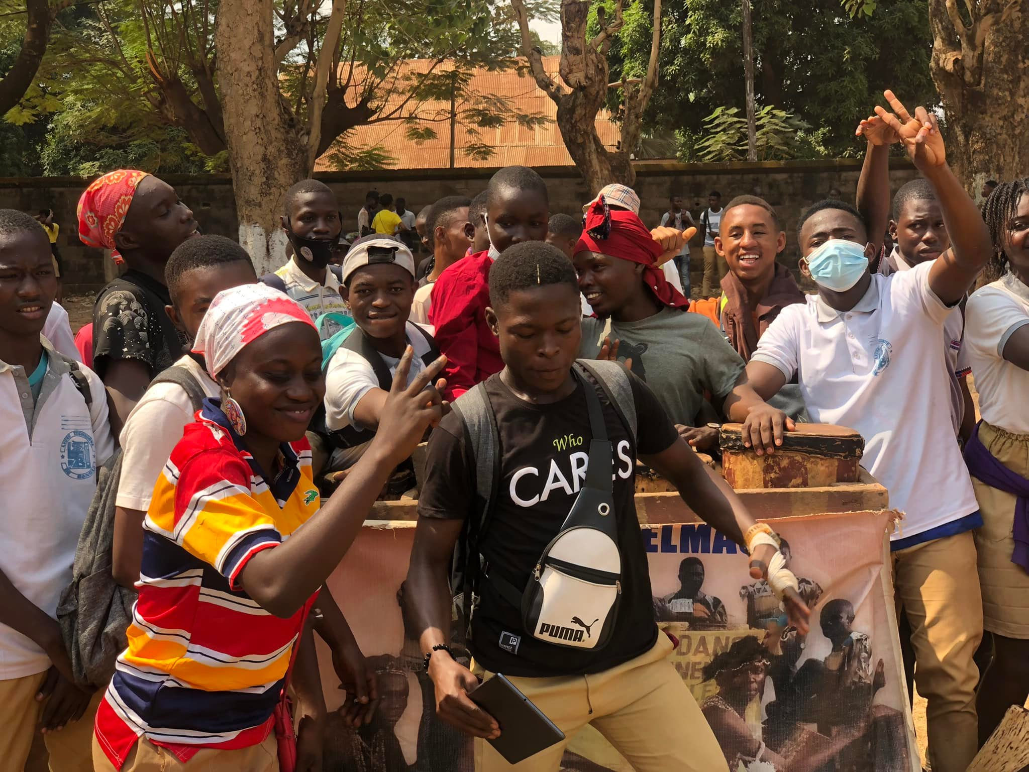 Centrafrique : le lycée technique de Bangui remporte un concours de simulation de procès