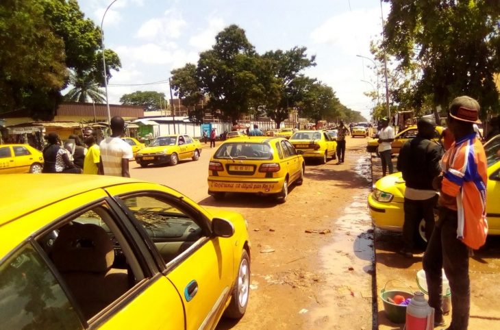 Centrafrique : le métier de taximan plombé par la présence des mototaxis