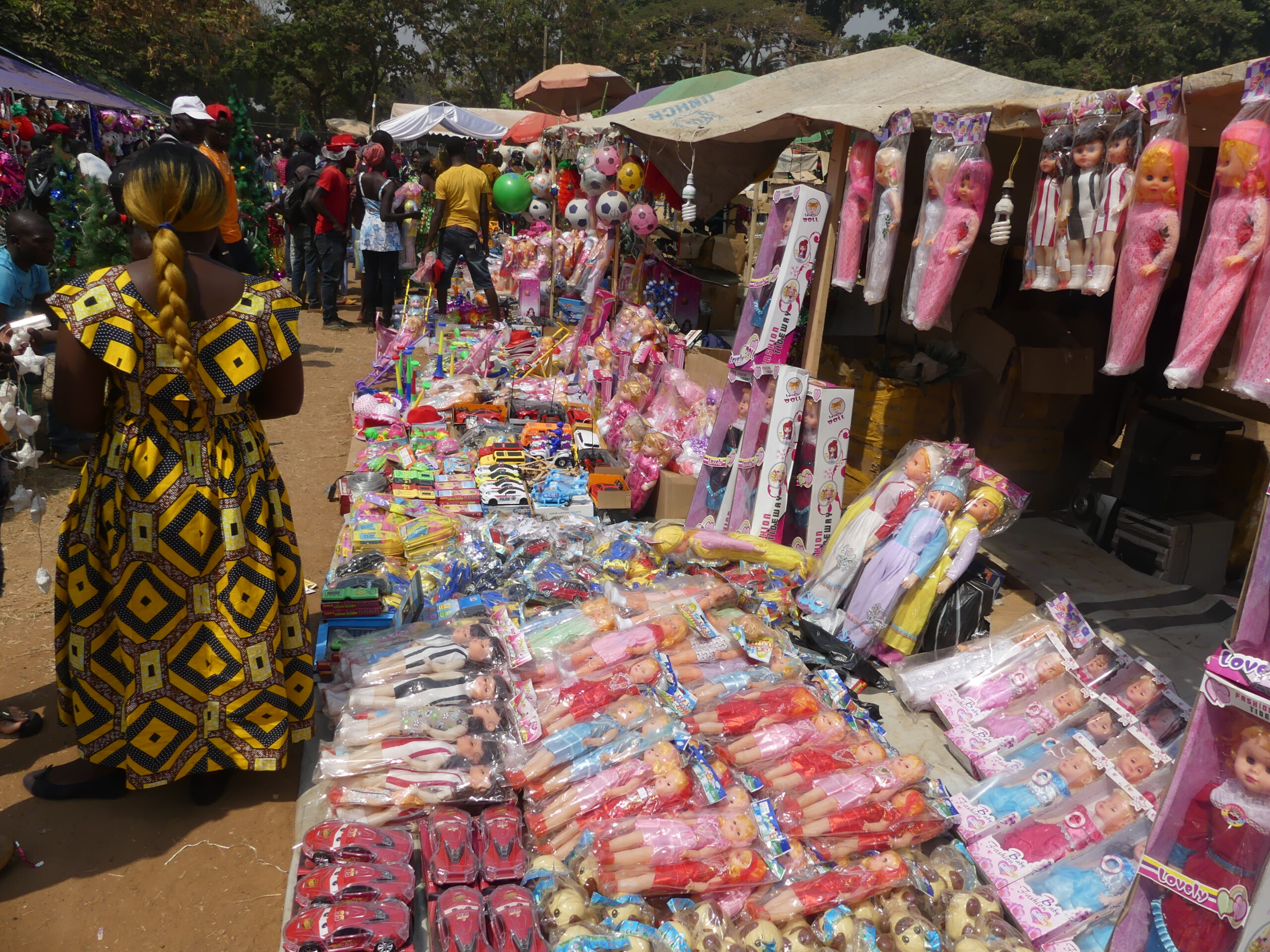 Le marché de Noël explose à Bangui