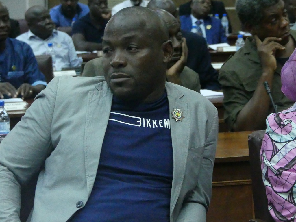 Assemblée Nationale : Thierry Georges Vackat, rétabli dans ses fonctions parlementaires