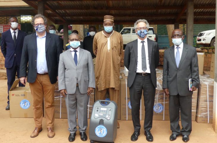 RCA/Covid-19: l'OMS offre une vingtaine de concentrateurs d'oxygène et 7200 tests au ministère de la santé