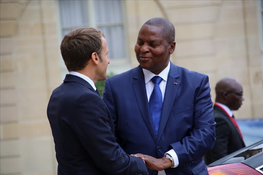 Coopération: la France suspend son aide financière et sa coopération militaire avec la RCA