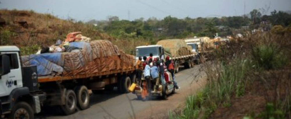 Nana-Mambéré : Le FDPC libère la voie aux gros camions après plusieurs jours de blocage