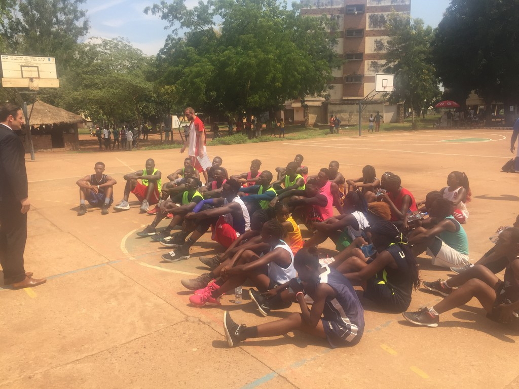Basket: Un camp inédit de Basket ouvert en faveur des adolescents à Bangui