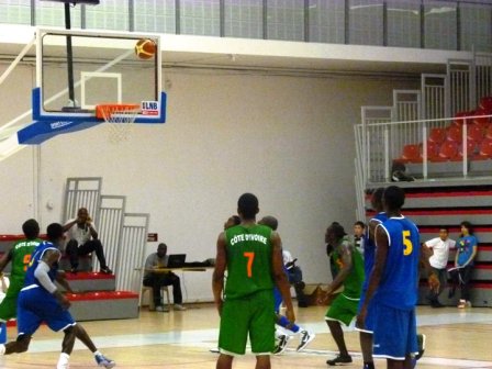 Victoire des Fauves sur les Eléphants de la Cote d’Ivoire, 80 à 75