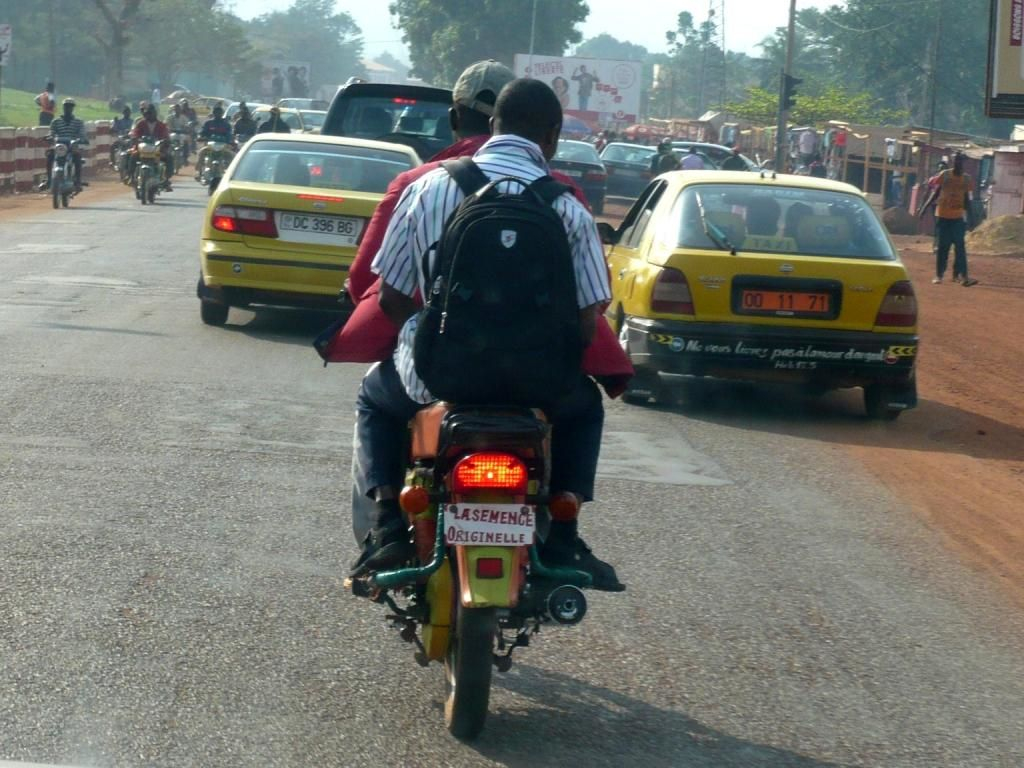 Centrafrique: les mototaxis dénoncent les tracasseries sur les axes Damara et Mbaïki