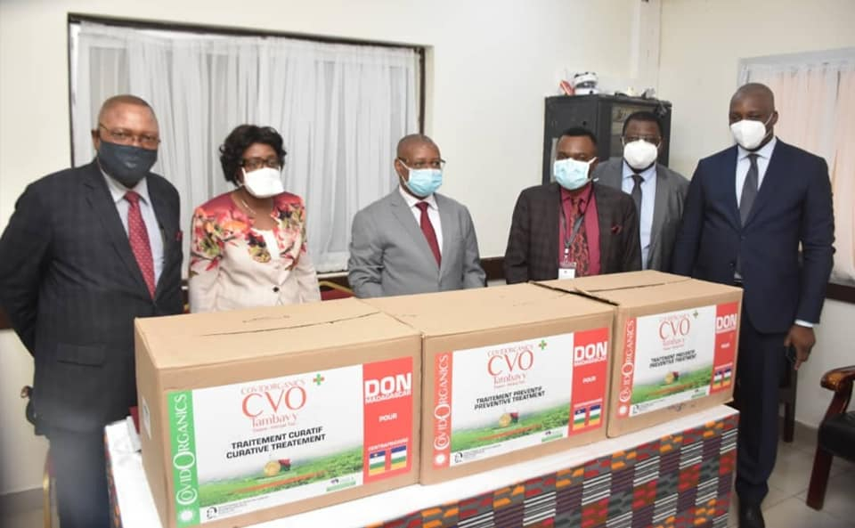 RCA/Covid-19: Madagascar fait don de Covid-organic à la République centrafricaine