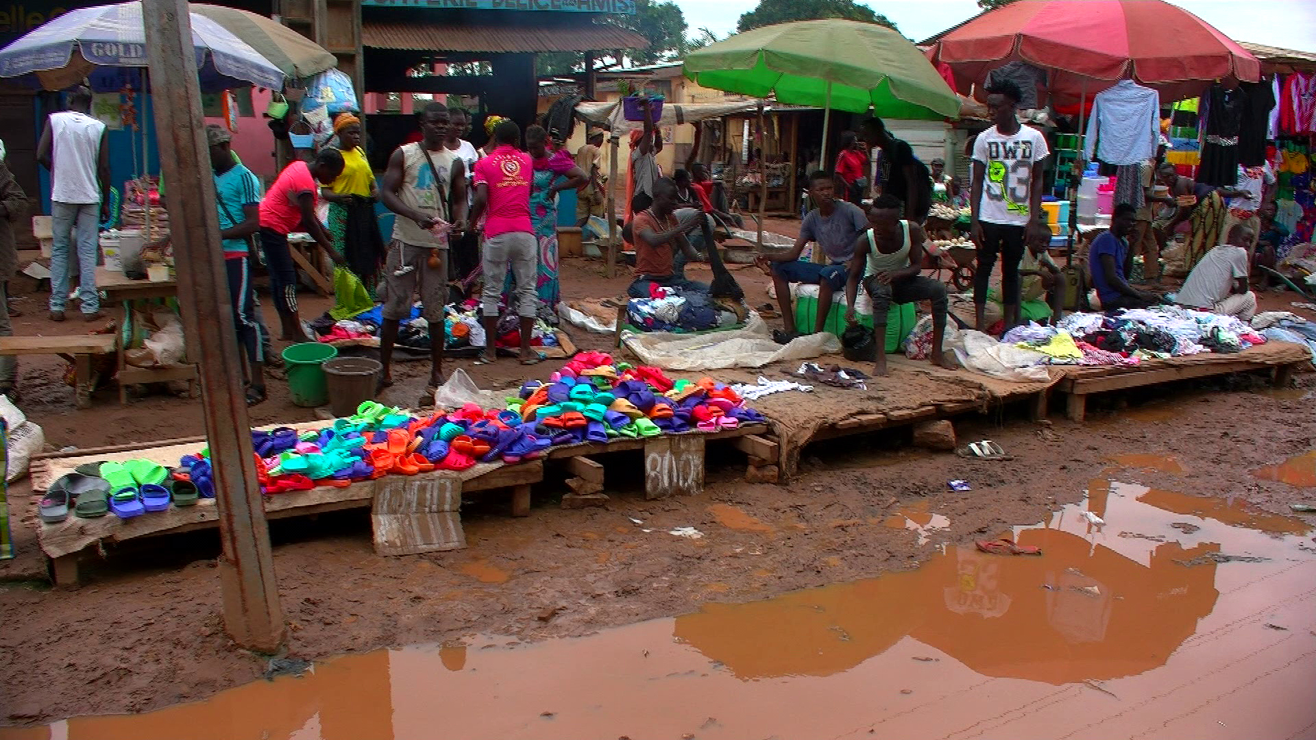 Bangui: marché combattant, l’éternelle question de l’insalubrité