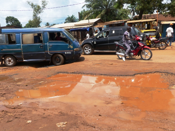 Centrafrique: les usagers de la route déplorent la dégradation de l’axe Pétévo-PK9