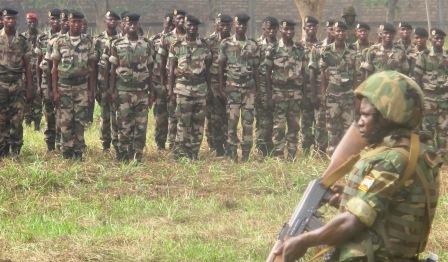 Assassinat d’un militaire par ses pairs : condamnation unanime des autorités locales deux jours après les faits