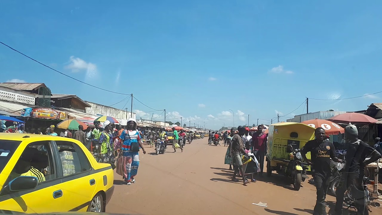 Rentrée scolaire: les marchés entre mévente et spéculations sur les prix des fournitures scolaires à Bangui