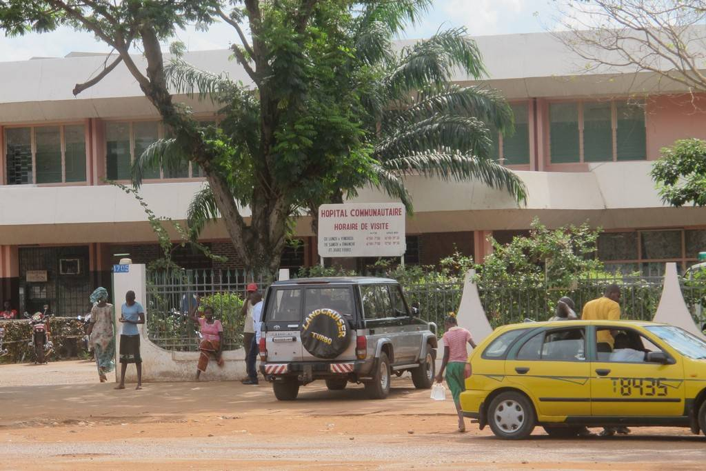 Bangui: l’accès aux services de l’hôpital communautaire désormais conditionné au port du masque
