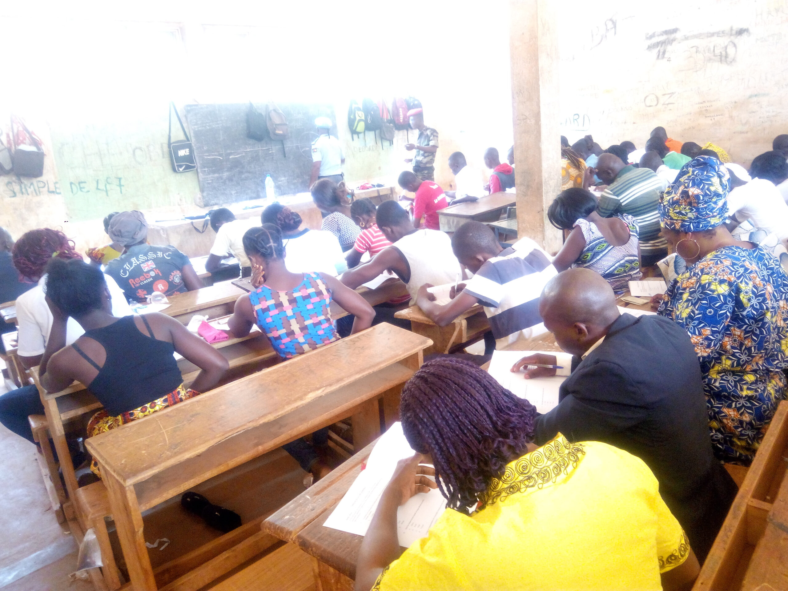 Bangui : Plus de 1000 candidats ont composé ce dimanche le test d’entrée dans les FACA