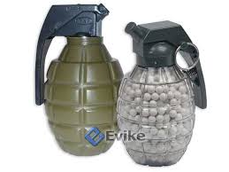 Double attaque à la grenade dans le  6e arrondissement de Bangui